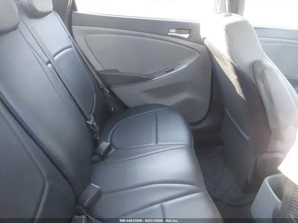 KMHCT4AE8GU030688 2016 HYUNDAI ACCENT - Image 8