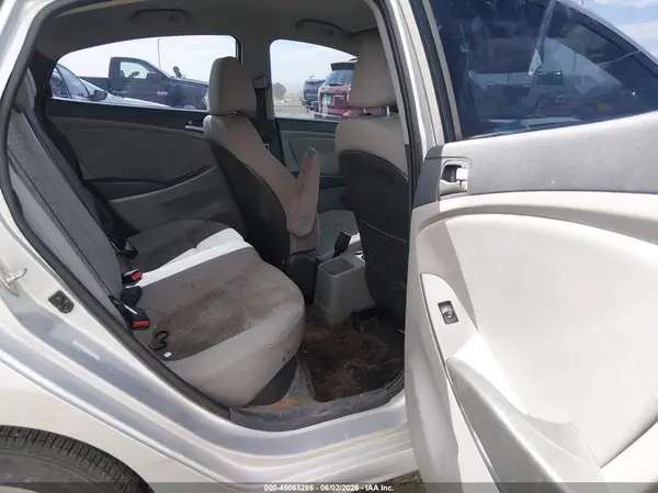 KMHCT4AE8GU030853 2016 HYUNDAI ACCENT - Image 8