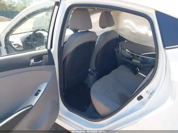 KMHCT4AE8GU032439 2016 HYUNDAI ACCENT - Image 8