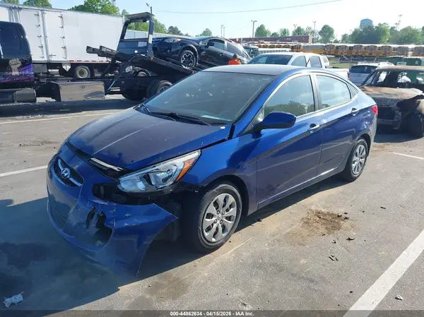KMHCT4AE8GU036071 2016 HYUNDAI ACCENT - Image 2