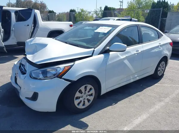KMHCT4AE8GU041304 2016 HYUNDAI ACCENT - Image 2