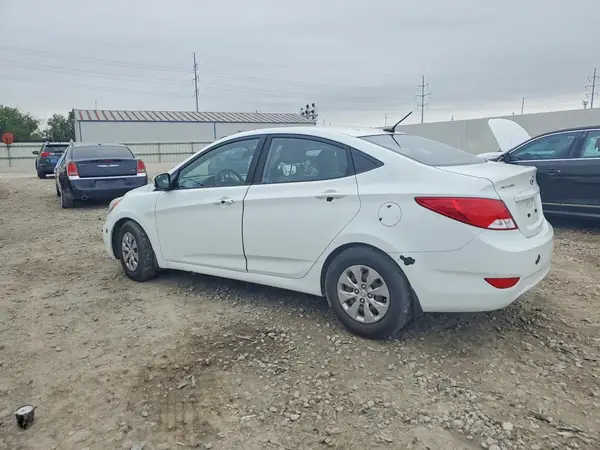 KMHCT4AE8GU048804 2016 HYUNDAI ACCENT - Image 2