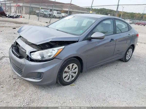 KMHCT4AE8GU051783 2016 HYUNDAI ACCENT - Image 2