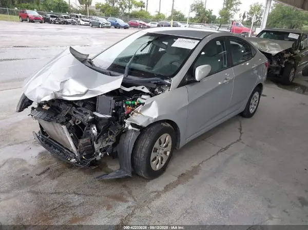 KMHCT4AE8GU059186 2016 HYUNDAI ACCENT - Image 2