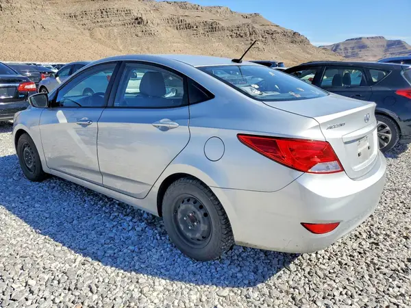 KMHCT4AE8GU062962 2016 HYUNDAI ACCENT - Image 2
