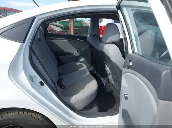 KMHCT4AE8GU067675 2016 HYUNDAI ACCENT - Image 8