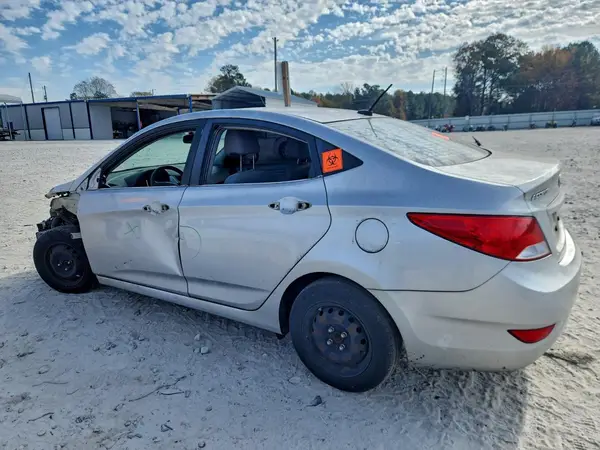 KMHCT4AE8GU089269 2016 HYUNDAI ACCENT - Image 2
