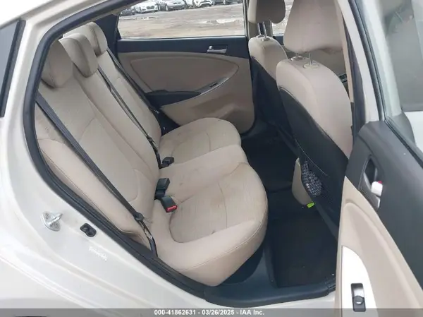 KMHCT4AE8GU096352 2016 HYUNDAI ACCENT - Image 8