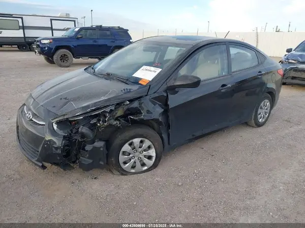 KMHCT4AE8GU114316 2016 HYUNDAI ACCENT - Image 2