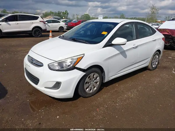 KMHCT4AE8GU114512 2016 HYUNDAI ACCENT - Image 2