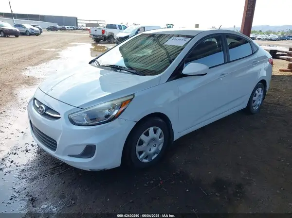 KMHCT4AE8GU116292 2016 HYUNDAI ACCENT - Image 2