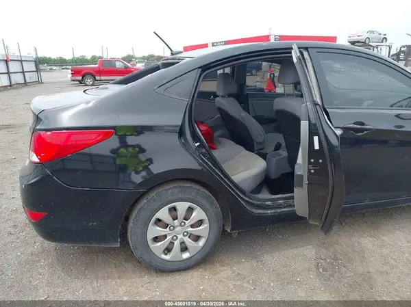 KMHCT4AE8GU121539 2016 HYUNDAI ACCENT - Image 8