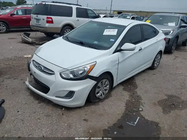 KMHCT4AE8GU123310 2016 HYUNDAI ACCENT - Image 2