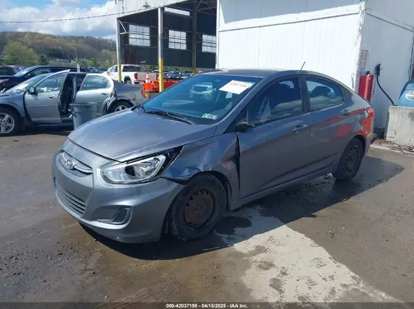 KMHCT4AE8GU139832 2016 HYUNDAI ACCENT - Image 2