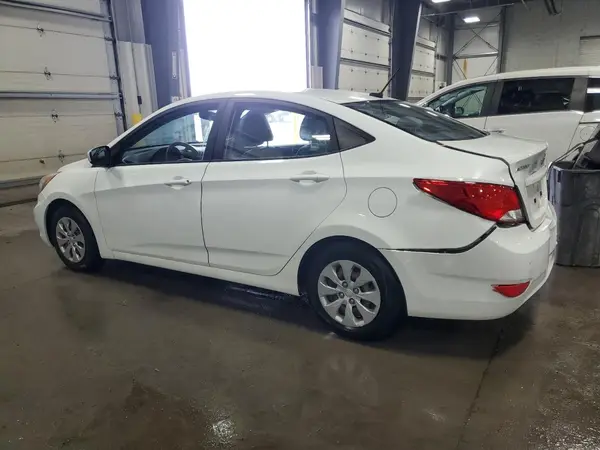 KMHCT4AE8GU149681 2016 HYUNDAI ACCENT - Image 2