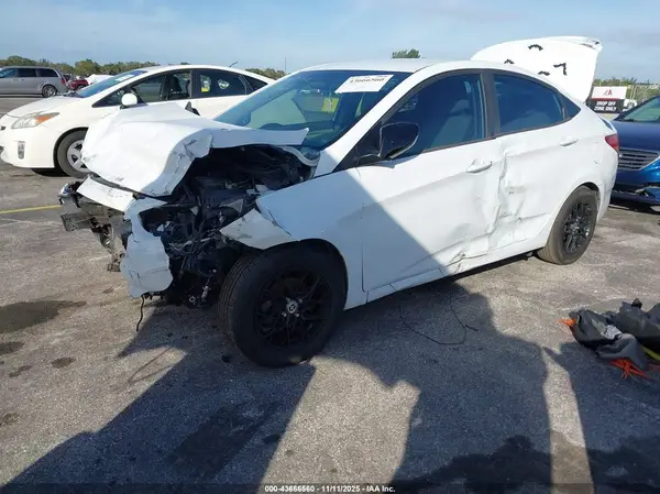 KMHCT4AE8GU152080 2016 HYUNDAI ACCENT - Image 2