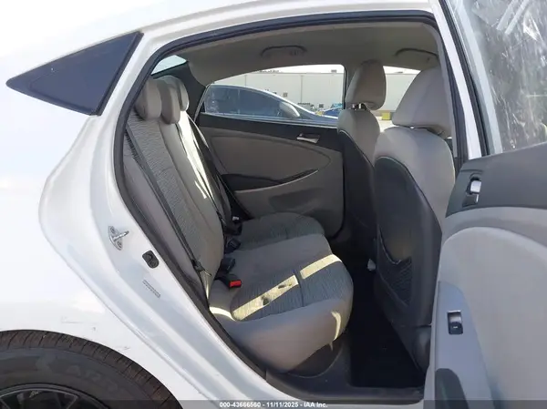KMHCT4AE8GU152080 2016 HYUNDAI ACCENT - Image 8
