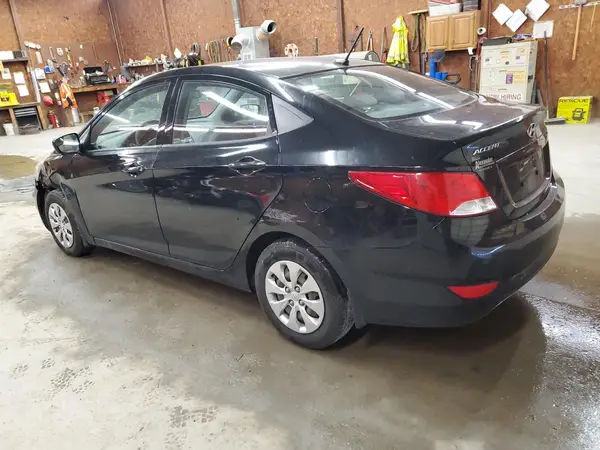KMHCT4AE8GU161636 2016 HYUNDAI ACCENT - Image 2