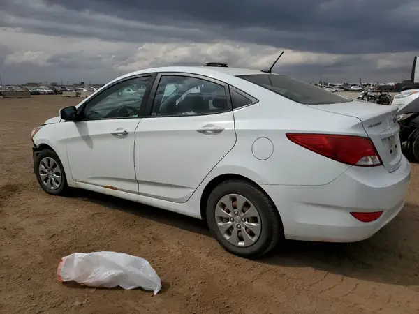 KMHCT4AE8GU942429 2016 HYUNDAI ACCENT - Image 2