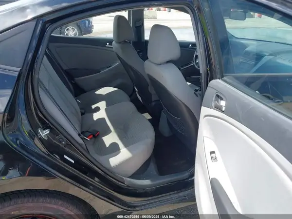 KMHCT4AE8GU961661 2016 HYUNDAI ACCENT - Image 8