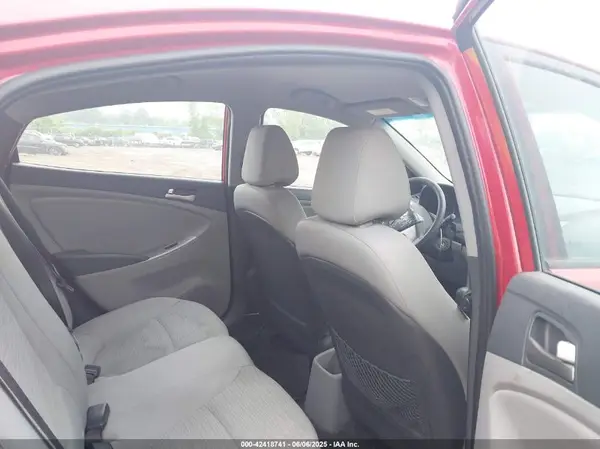 KMHCT4AE8GU981392 2016 HYUNDAI ACCENT - Image 8