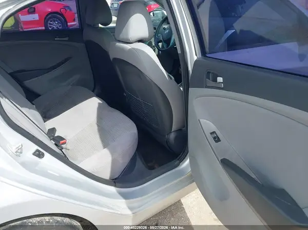 KMHCT4AE8HU193438 2017 HYUNDAI ACCENT - Image 8