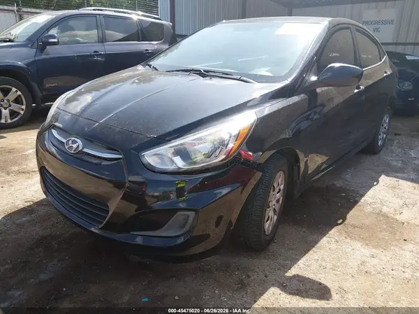 KMHCT4AE8HU200369 2017 HYUNDAI ACCENT - Image 2