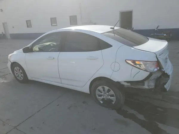 KMHCT4AE8HU201263 2017 HYUNDAI ACCENT - Image 2