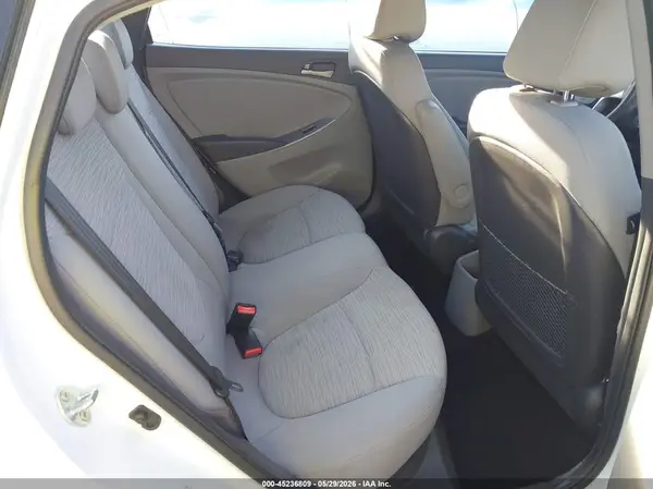 KMHCT4AE8HU203062 2017 HYUNDAI ACCENT - Image 8