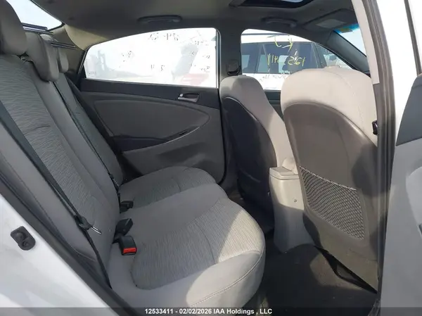 KMHCT4AE8HU205006 2017 HYUNDAI ACCENT - Image 8