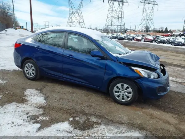KMHCT4AE8HU205555 2017 HYUNDAI ACCENT - Image 1