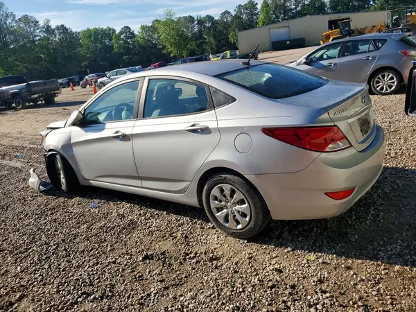 KMHCT4AE8HU215499 2017 HYUNDAI ACCENT - Image 2