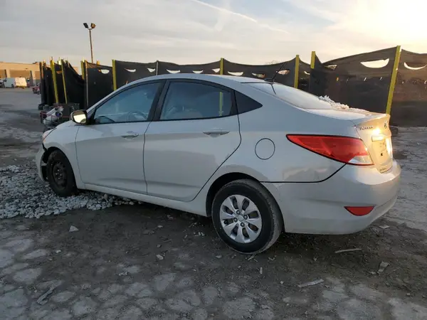 KMHCT4AE8HU216295 2017 HYUNDAI ACCENT - Image 2