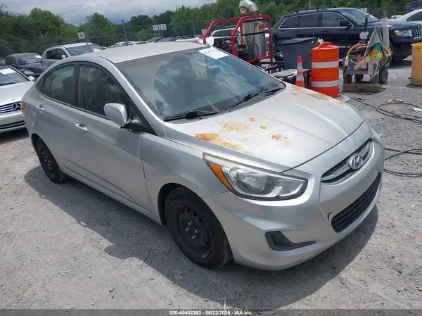 KMHCT4AE8HU218581 2017 HYUNDAI ACCENT - Image 1