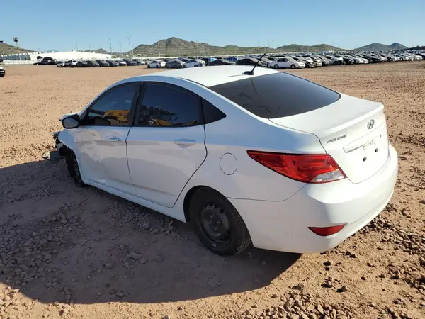 KMHCT4AE8HU220234 2017 HYUNDAI ACCENT - Image 2