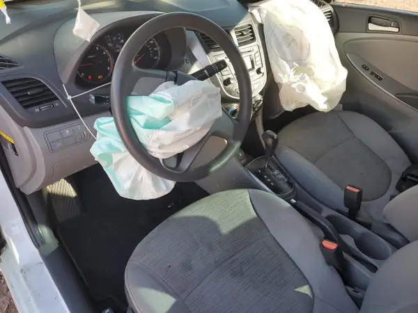 KMHCT4AE8HU220234 2017 HYUNDAI ACCENT - Image 8