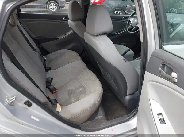 KMHCT4AE8HU230326 2017 HYUNDAI ACCENT - Image 8