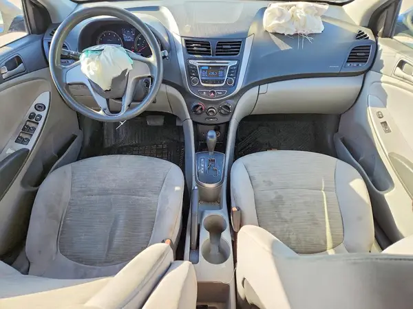 KMHCT4AE8HU235459 2017 HYUNDAI ACCENT - Image 8