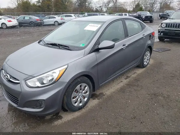 KMHCT4AE8HU240824 2017 HYUNDAI ACCENT - Image 2
