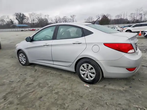 KMHCT4AE8HU244369 2017 HYUNDAI ACCENT - Image 2