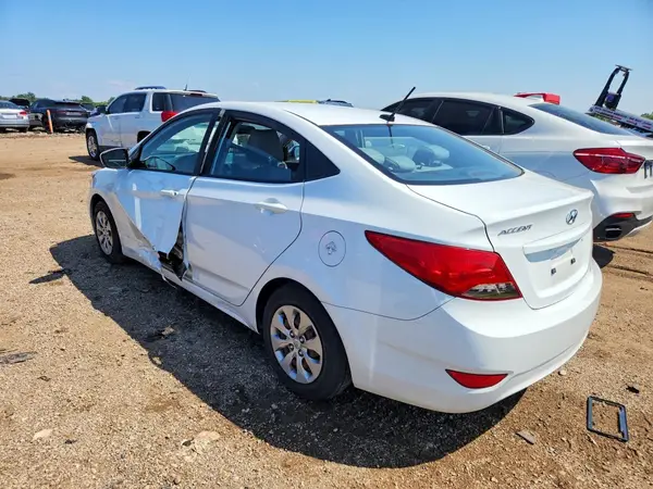 KMHCT4AE8HU251340 2017 HYUNDAI ACCENT - Image 2