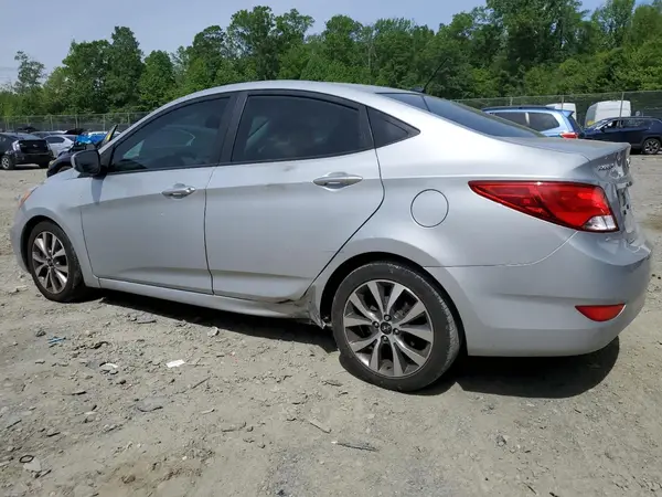 KMHCT4AE8HU251354 2017 HYUNDAI ACCENT - Image 2