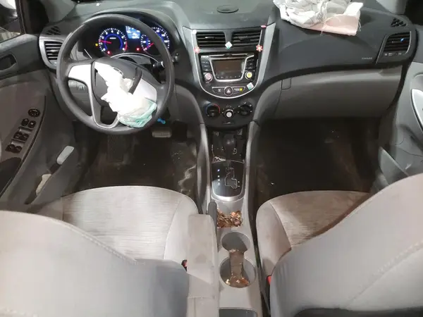 KMHCT4AE8HU269255 2017 HYUNDAI ACCENT - Image 8