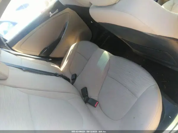 KMHCT4AE8HU271460 2017 HYUNDAI ACCENT - Image 8