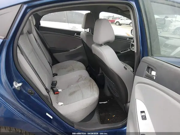 KMHCT4AE8HU271961 2017 HYUNDAI ACCENT - Image 8
