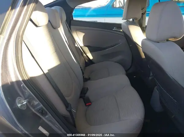 KMHCT4AE8HU273564 2017 HYUNDAI ACCENT - Image 8