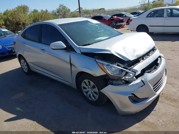 KMHCT4AE8HU276576 2017 HYUNDAI ACCENT - Image 1