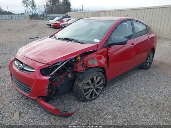 KMHCT4AE8HU277632 2017 HYUNDAI ACCENT - Image 2