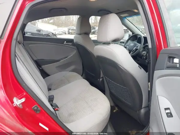 KMHCT4AE8HU277632 2017 HYUNDAI ACCENT - Image 8