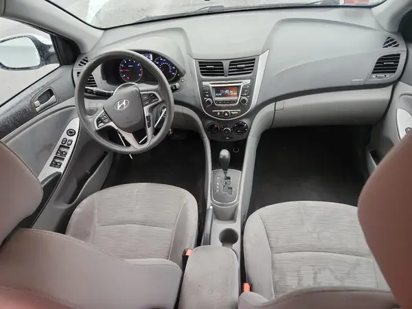 KMHCT4AE8HU279929 2017 HYUNDAI ACCENT - Image 8